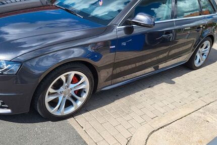 Audi A4 225.000 km 9.000 € Forchheim 91301