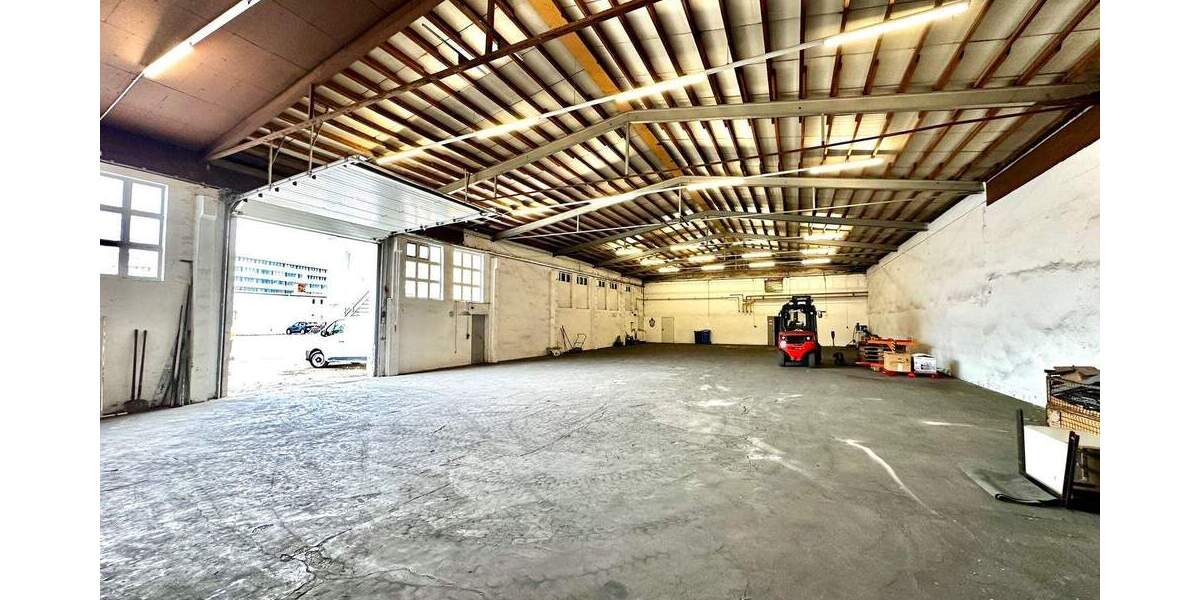 Lagerhalle mit Büro + Stellplätze an Süd-West-Tangente zimmer