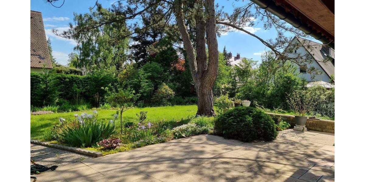 Bungalow Schwaig bei Nürnberg Schwaig - 5 Zimmer, 192 m&sup2;, 1.250.000&euro; | Angebot:26228601