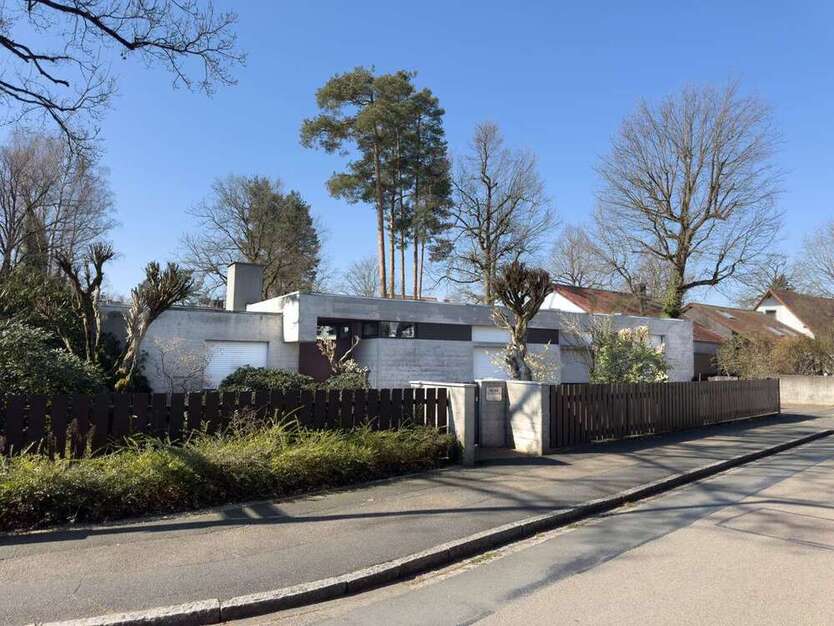 Haus zum Kaufen in Nürnberg 1.450.000 € 312 m²