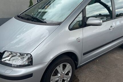 Seat Alhambra 172.000 km 6.450 &euro; Nürnberg 90453