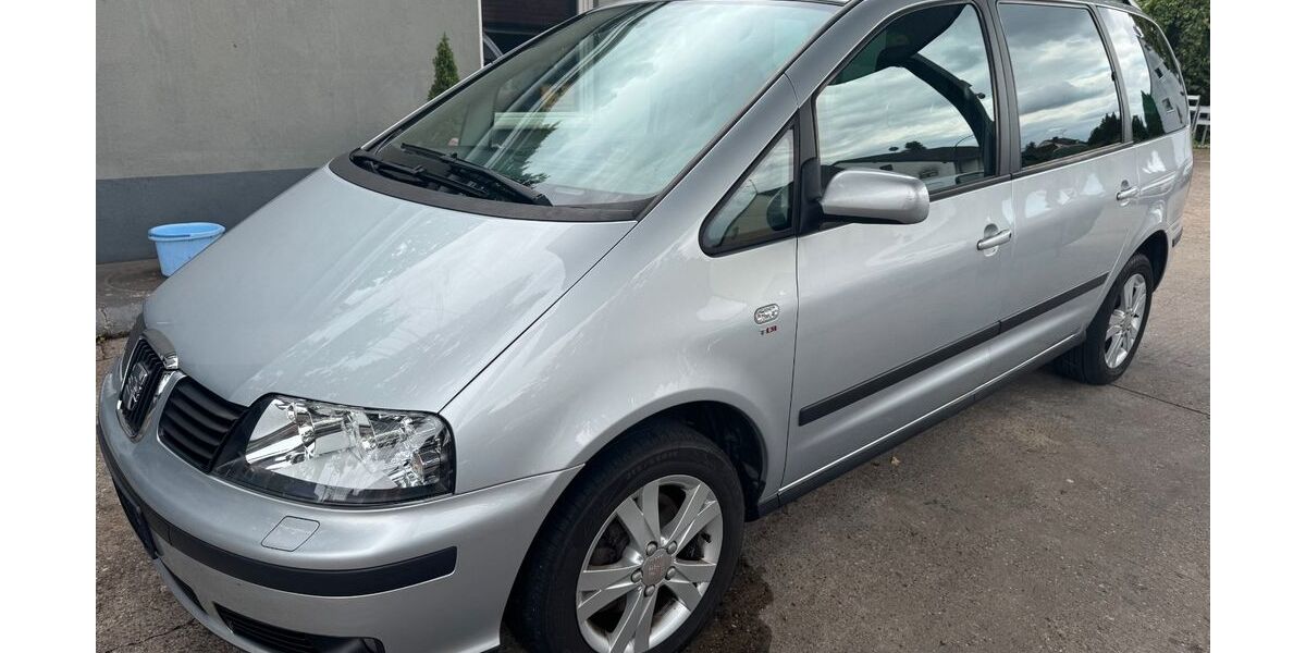 Seat Alhambra 172.000 km 6.450 &euro; Nürnberg 90453