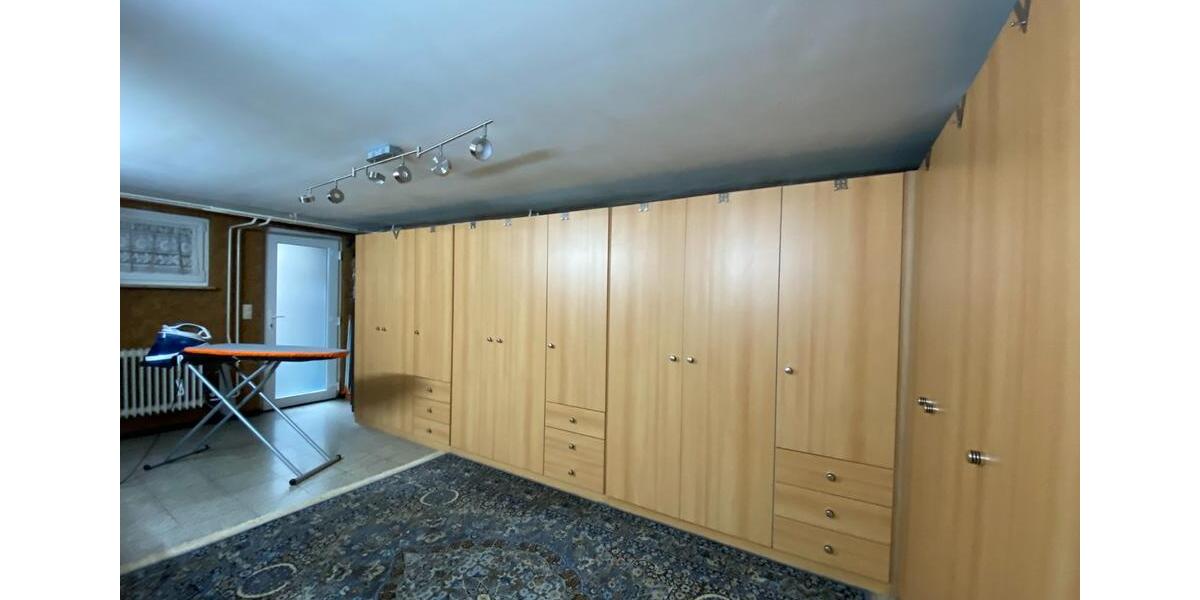 Reserviert-Umfangreich modernisiertes Reiheneckhaus , Solar&Klima 4 zimmer