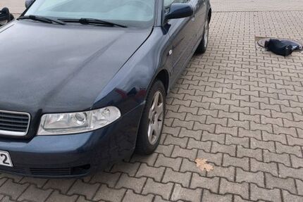 Audi A4 191.000 km 1.900 &euro; Nürnberg 90473