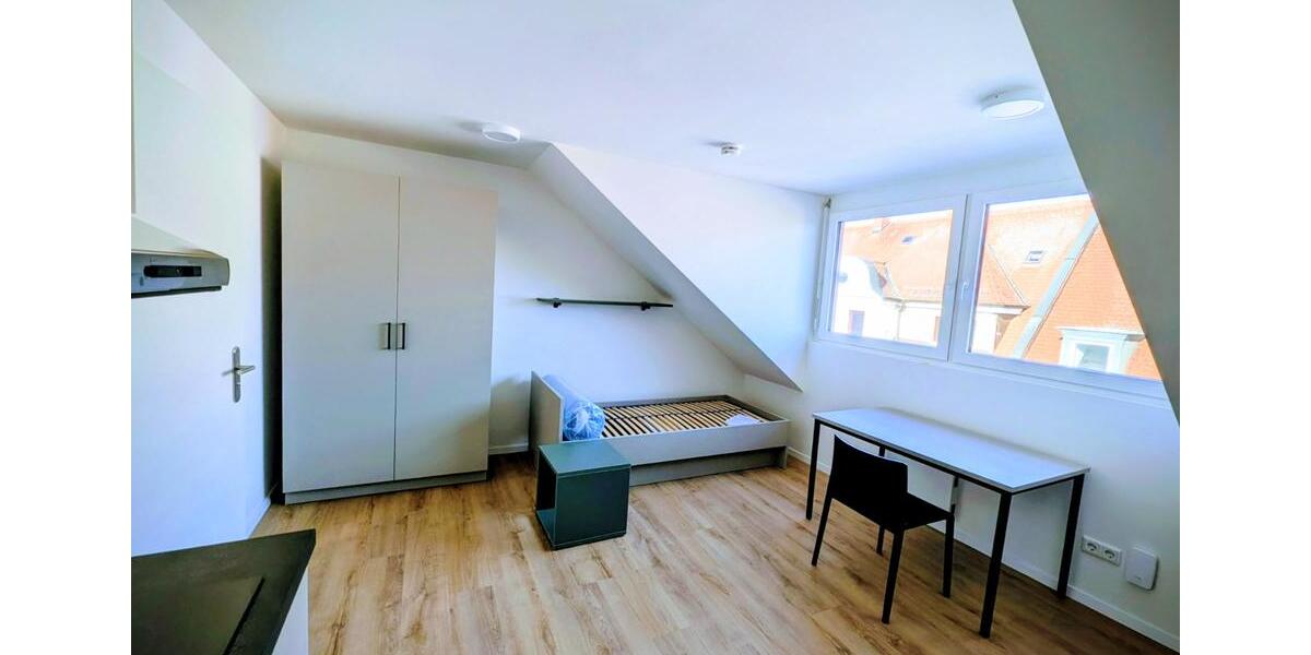 Erstbezug in Erlangen Zentrum – Möblierte Studentenwohnung (x2) 1 zimmer
