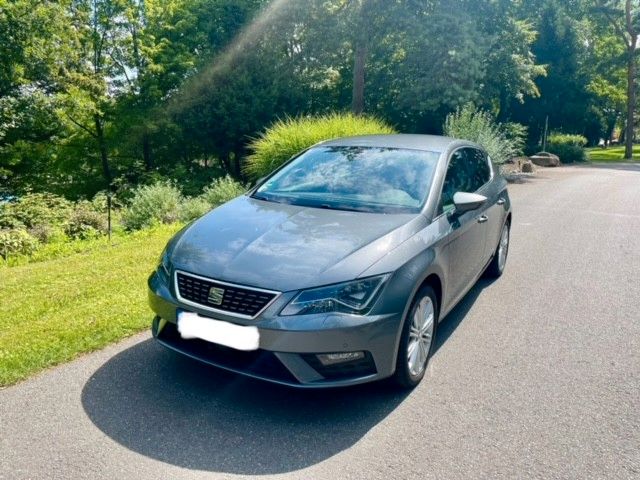 Seat Leon 45.500 km 18.699 € Nürnberg 90451