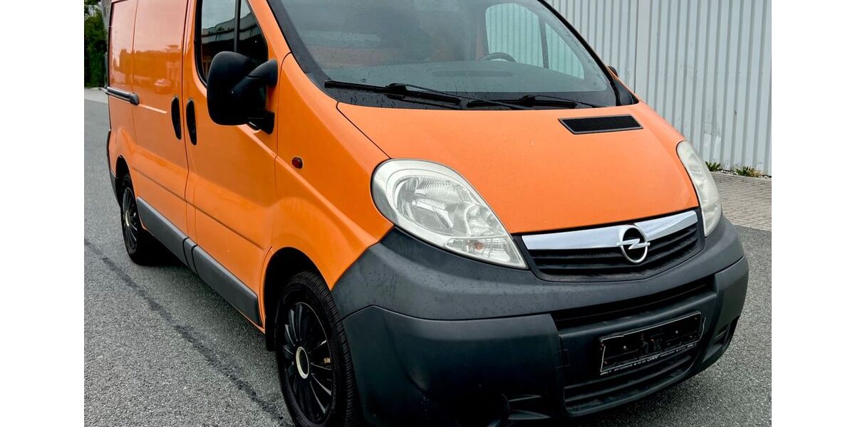 Opel Vivaro 130.000 km 7.500 &euro; Nürnberg 90409