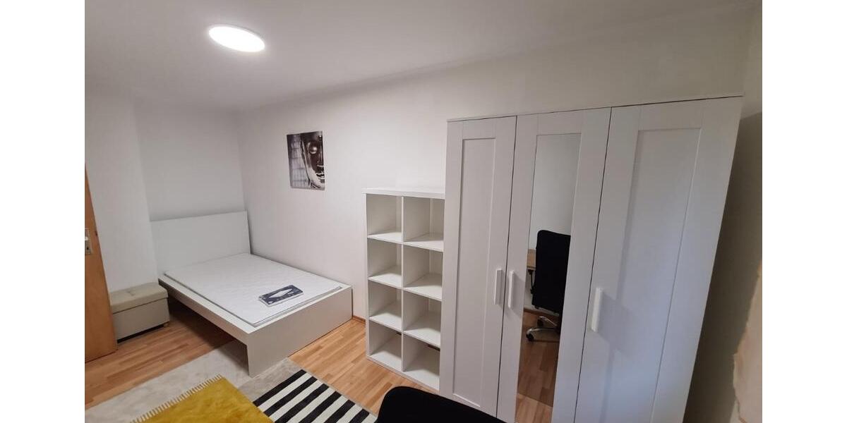 Etagenwohnung Fürth Eigenes Heim - 11 Zimmer, 11 m&sup2;, 480&euro; | Angebot:26319477