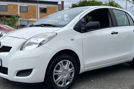 Toyota Yaris 178.500 km 2.999 &euro; Nürnberg 90441