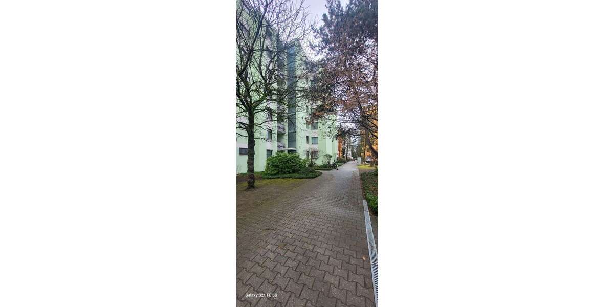 Etagenwohnung Nürnberg Schnepfenreuth - 2 Zimmer, 68 m&sup2;, 280.000&euro; | Angebot:25805942