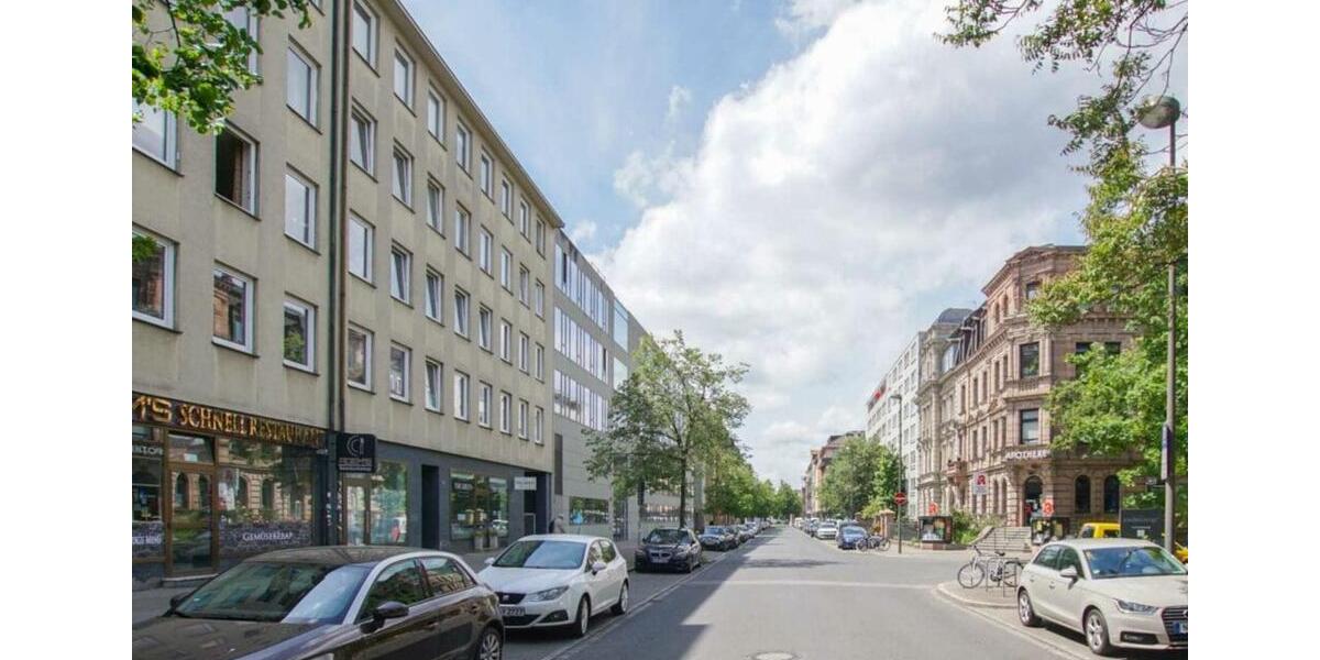 Direkt am Plärrer, Helle 1 Zi. Wohnung 30 m² mit Aufzug 1 zimmer