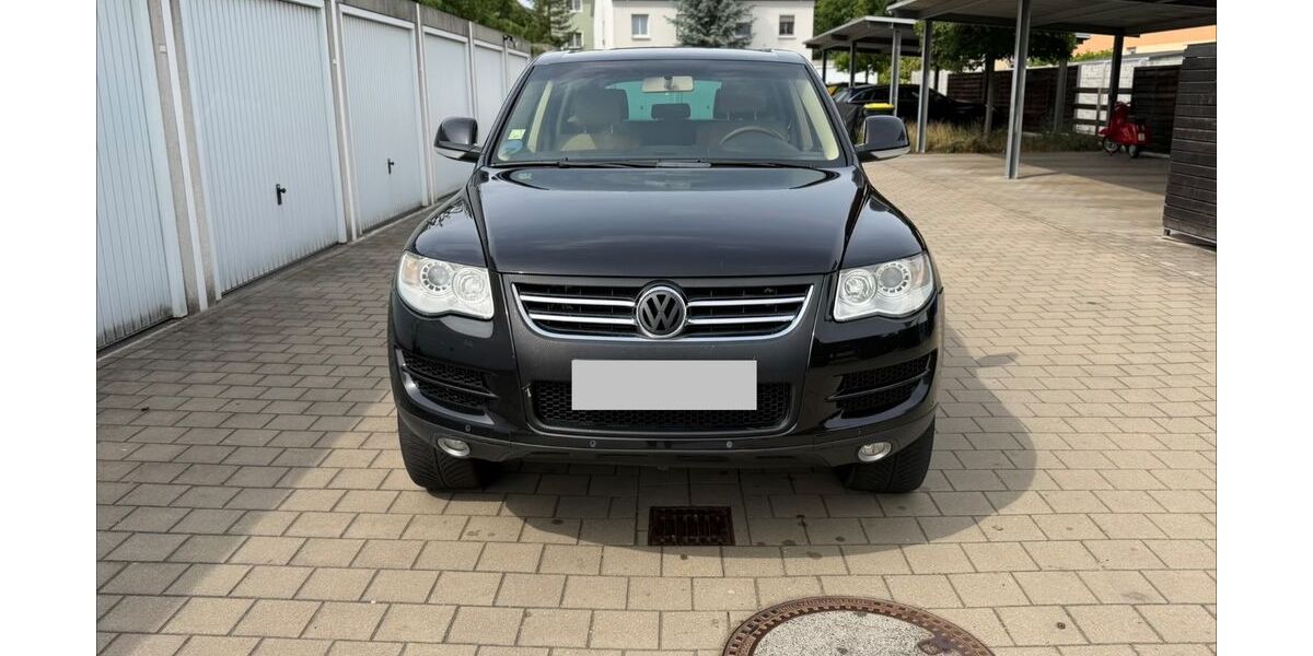VW Touareg 260.000 km 4.499 &euro; Nürnberg 90439