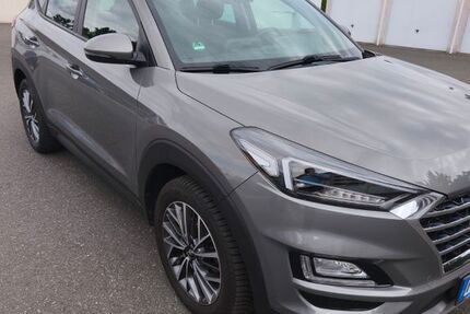 Hyundai TUCSON 47.000 km 17.990 &euro; Nürnberg 90480