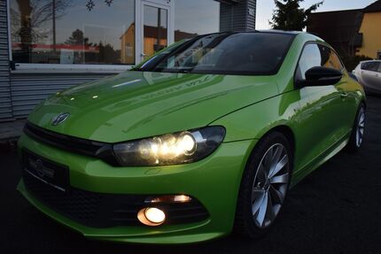 VW Scirocco 93.000 km 16.900 € Nürnberg 90451