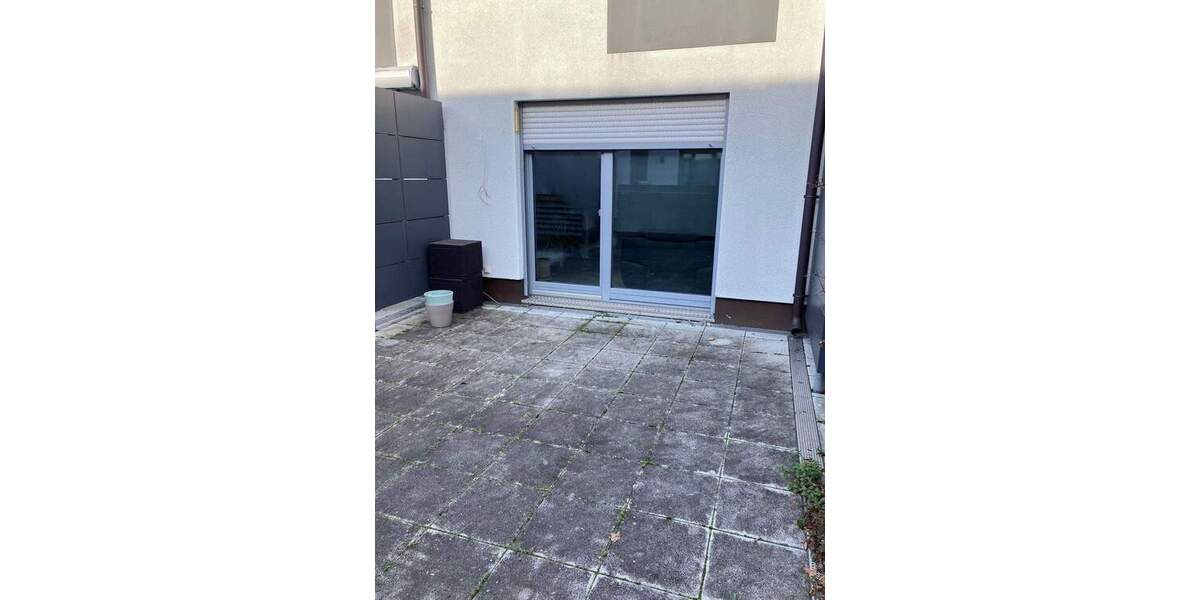 91054 Erlangen-Zentrum - Schöne 2-Zimmer-Maisonette-Wohnung mit EBK und Dachterrasse 2 zimmer