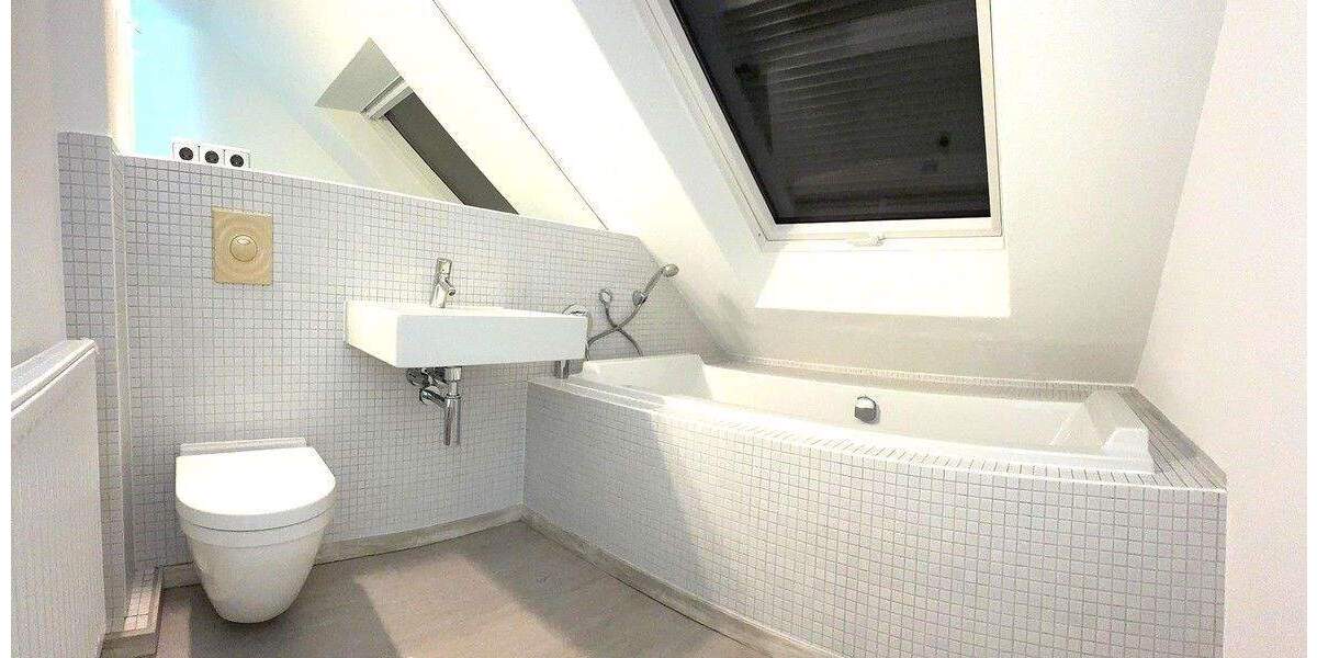 Schönes, großes Reihenhaus inkl. Garage * in Nürnberg 6 zimmer