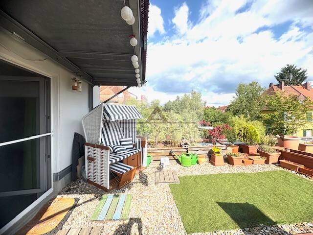 Einmalige Gelegenheit! Helle 4-Zimmer-Dachterrassen-Wohnung in Innenstadtlage mit sehr großer Dachterrasse 4 zimmer