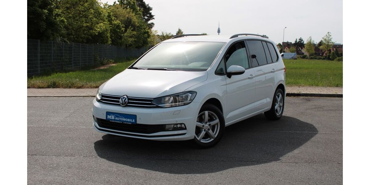 VW Touran 157.950 km 10.450 &euro; Fürth 90763