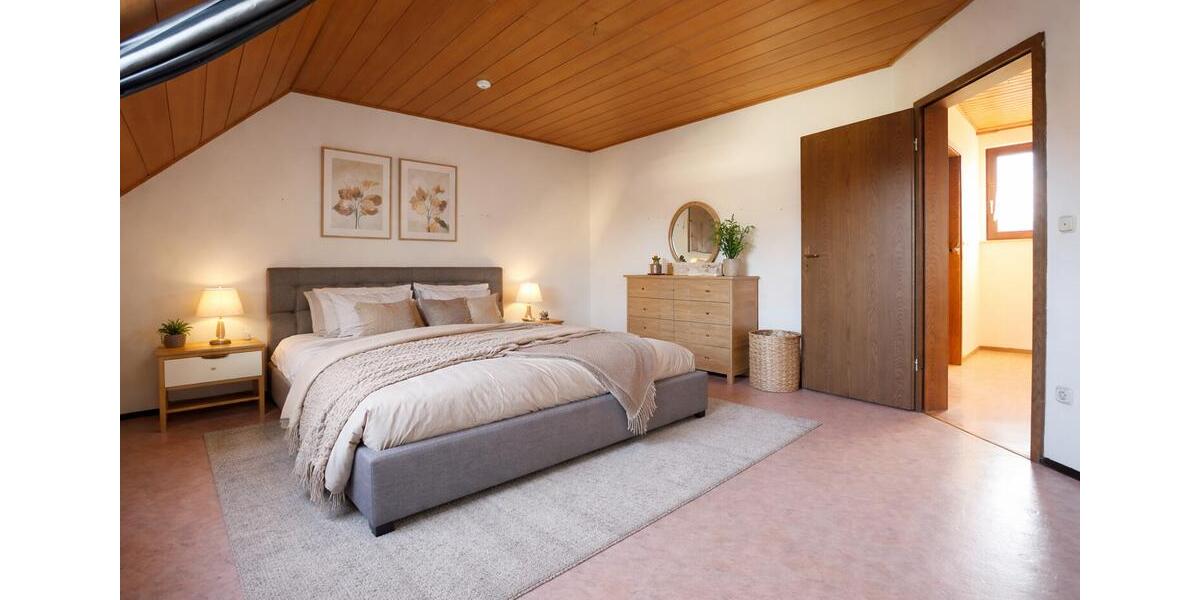 Dachgeschoßwohnung Erlangen Alterlangen - 2 Zimmer, 71 m&sup2;, 770&euro; | Angebot:26262655