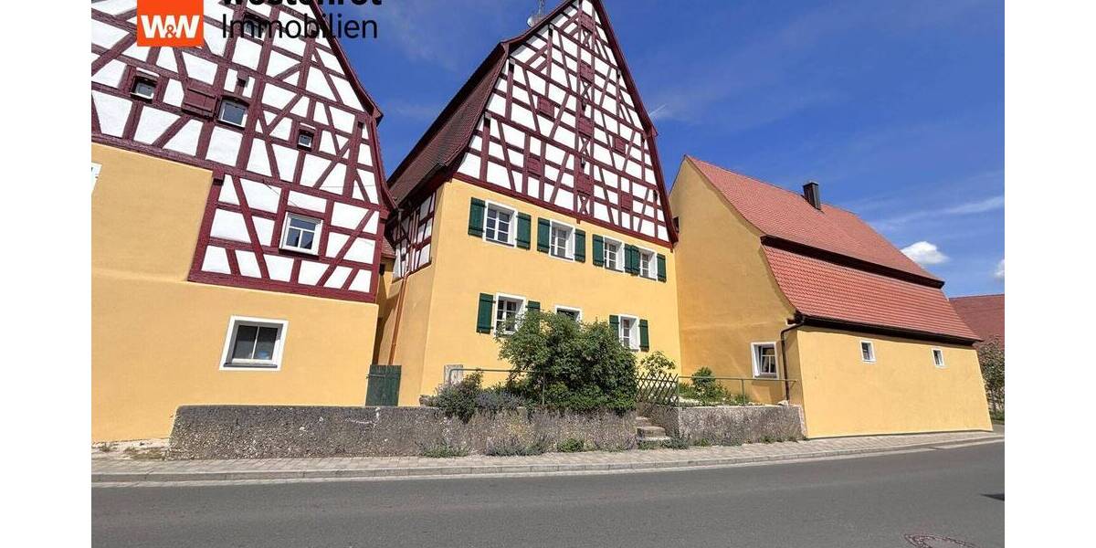 Einfamilienhaus Engelthal - 7 Zimmer, 216 m&sup2;, 1.990&euro; | Angebot:26694551