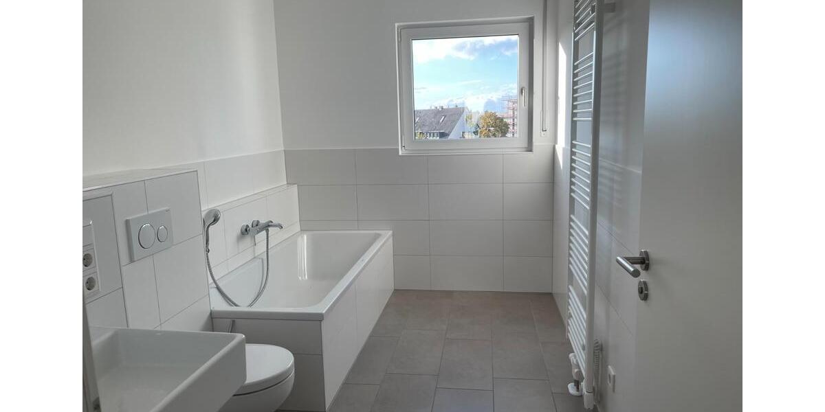 Einfamilienhaus Nürnberg Schnepfenreuth - 3.5 Zimmer, 101 m&sup2;, 1.800&euro; | Angebot:27612575