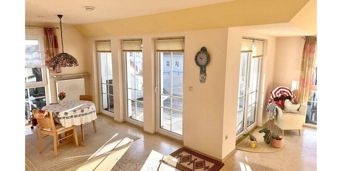 Etagenwohnung Winkelhaid - 2 Zimmer, 77 m&sup2;, 227.000&euro; | Angebot:26157454