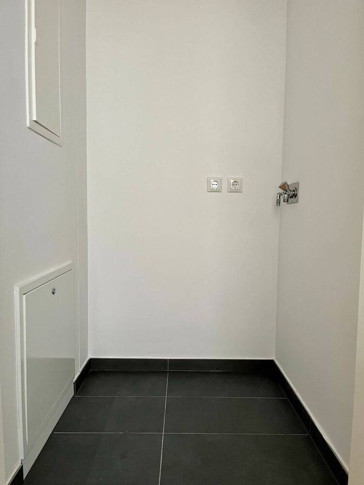 Moderne 2-Zimmer-Wohnung mit EBK und Balkon!