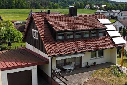 Haus Altdorf bei Nürnberg Röthenbach - 5 Zimmer, 142 m&sup2;, 539.000&euro; | Angebot:26909278