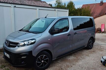Opel Vivaro 105.000 km 22.900 &euro; Igensdorf 91338
