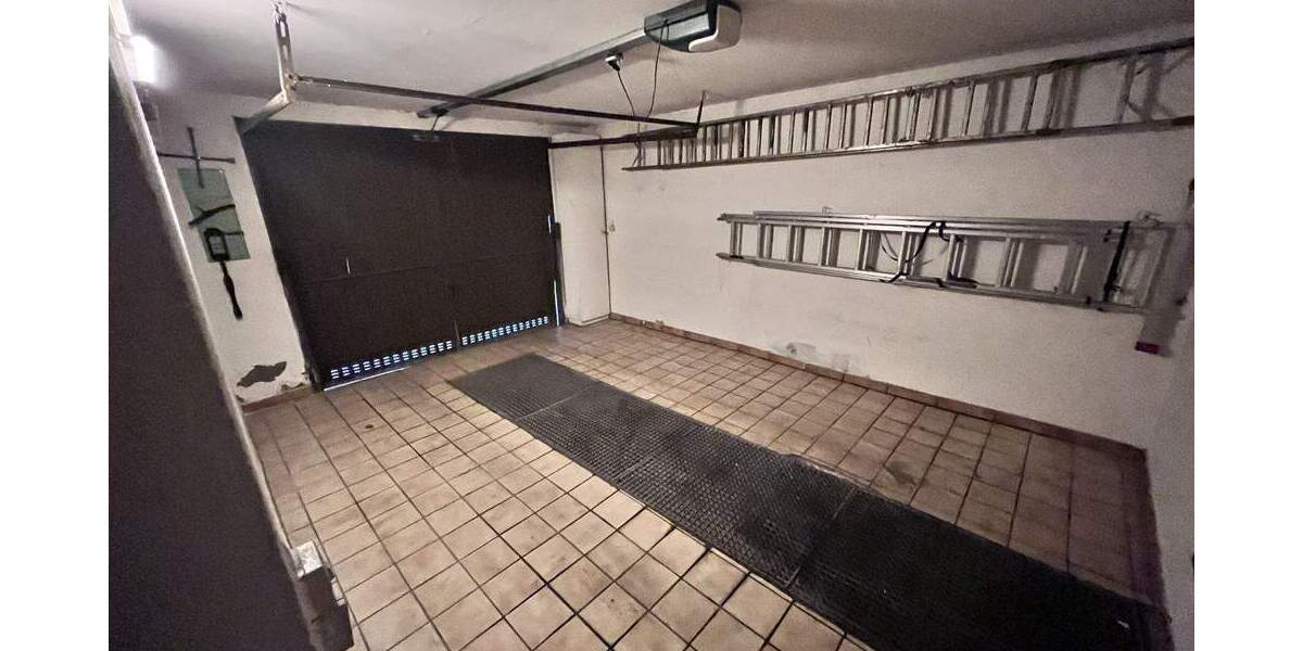 Etagenwohnung Forchheim Burk - 3 Zimmer, 100 m&sup2;, 950&euro; | Angebot:25742937