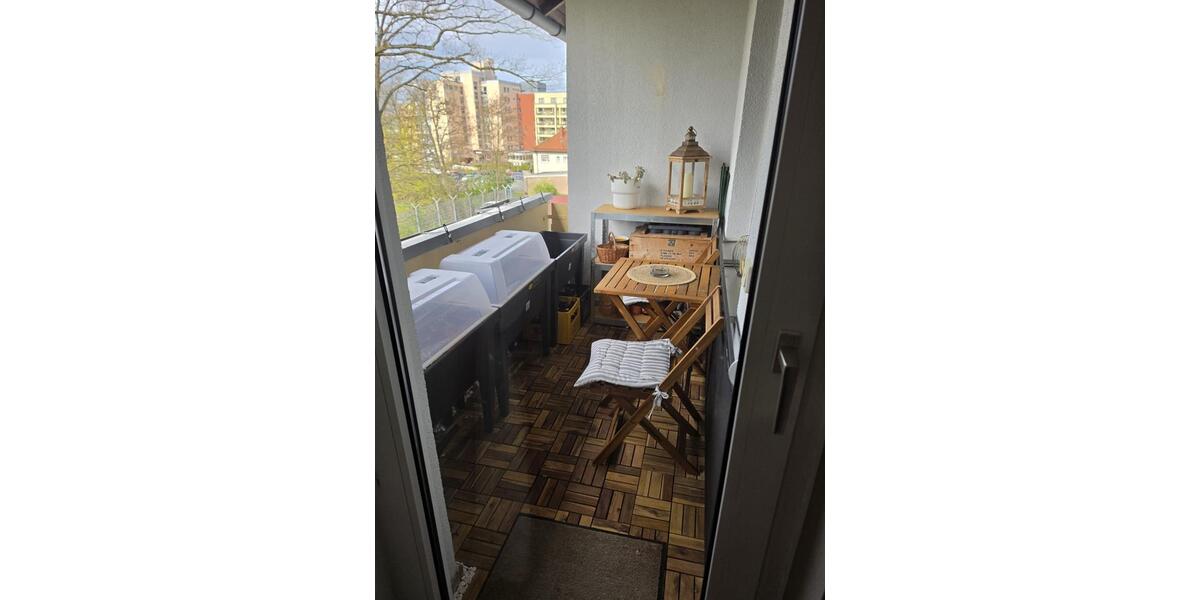 Etagenwohnung Nürnberg Hasenbuck - 3 Zimmer, 74 m&sup2;, 990&euro; | Angebot:26534521