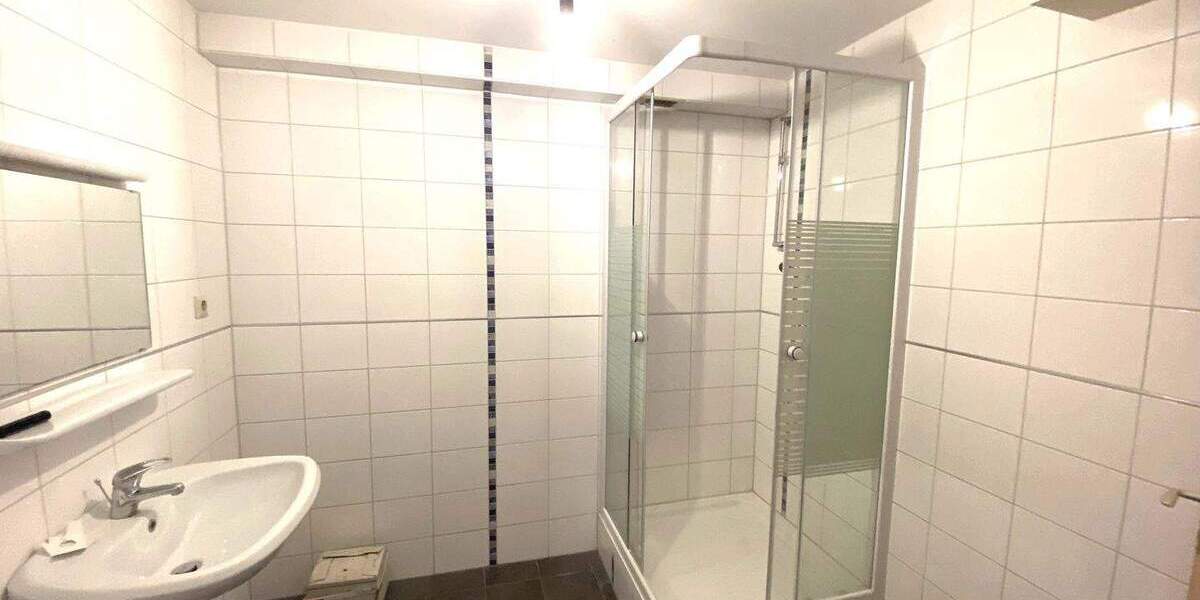 Vermietetes 2-Familienhaus im Nürnberger Süden 7 zimmer