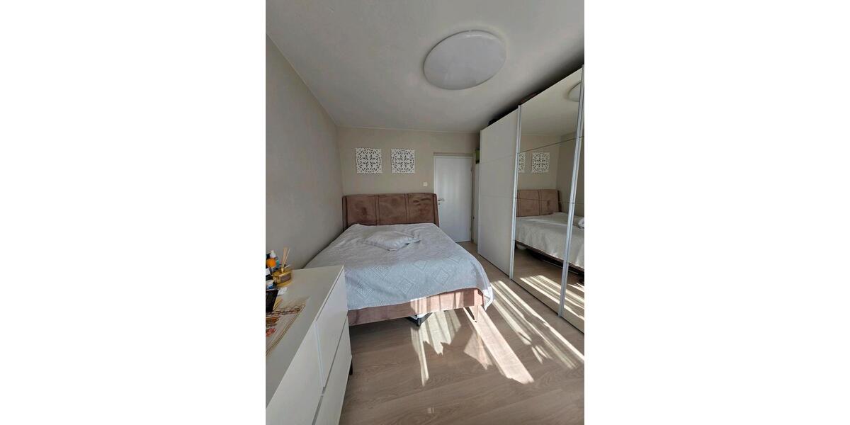 Etagenwohnung Nürnberg Gaismannshof - 4 Zimmer, 80 m&sup2;, 400.000&euro; | Angebot:26785307