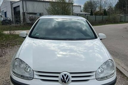 VW Golf 182.000 km 1.700 &euro; Nürnberg 90409