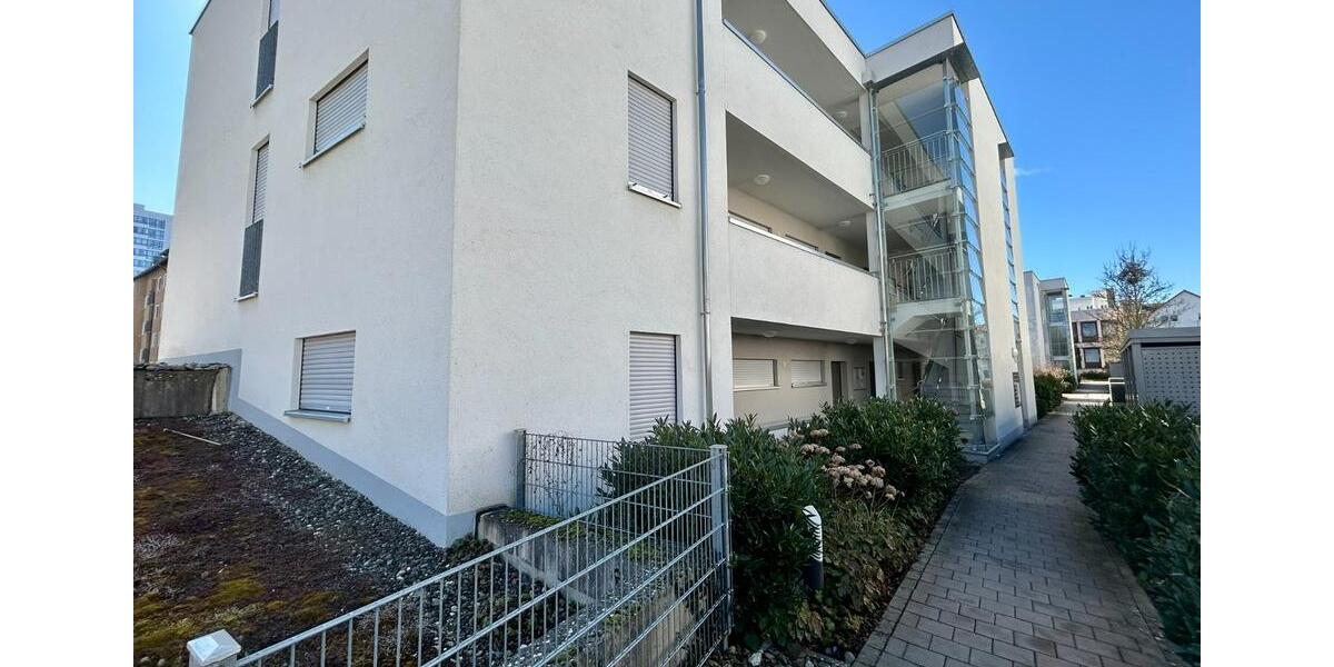 1-Zimmer Apartment voll möbliert in Erlangen Zentrum; Neuwertig 1 zimmer