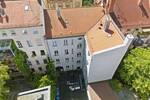Frei & mit Balkon in der Nordstadt! Helle 2,5-Zimmer-Wohnung im obersten Stock, zentrale aber ruhige Lage in Rennweg