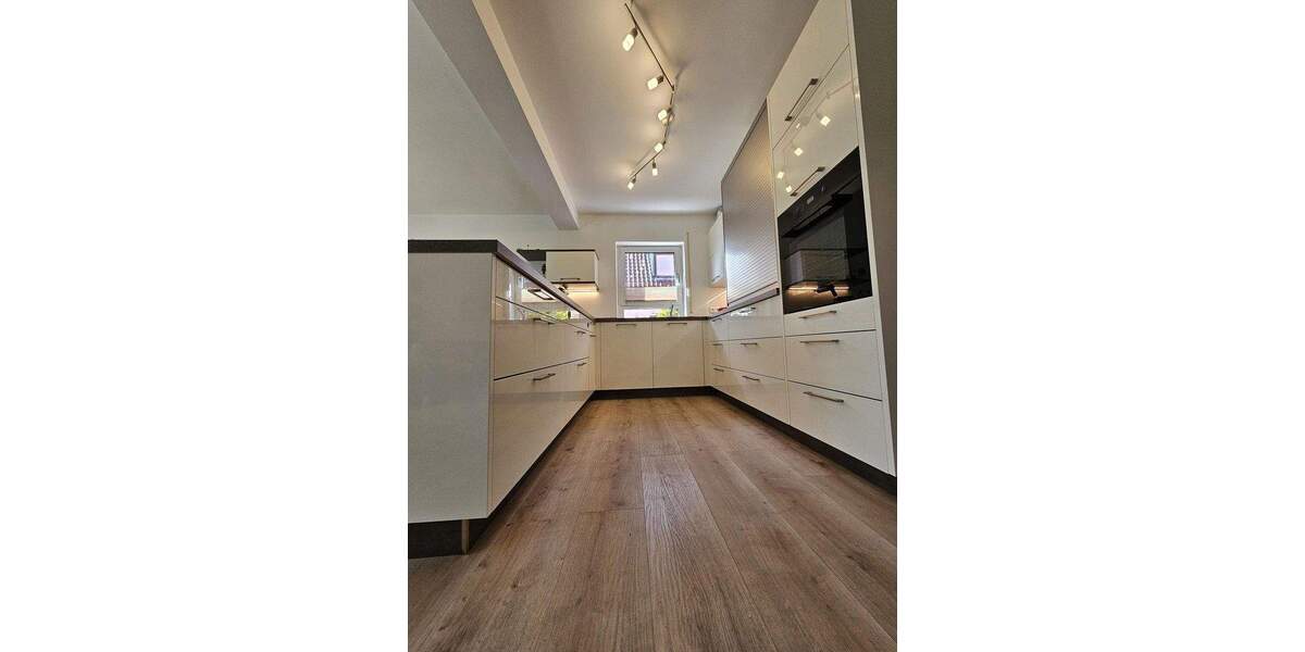 Etagenwohnung Burgthann Ezelsdorf - 7 Zimmer, 210 m&sup2;, 649.000&euro; | Angebot:25721079