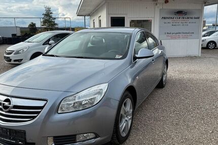Opel Insignia 215.533 km 4.490 € Nürnberg 90431