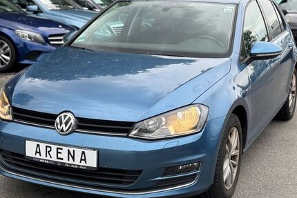 VW Golf 220.000 km 8.999 € Nürnberg 90431