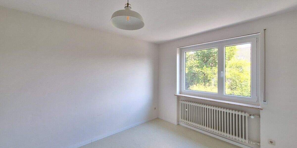 Perfekt für die Familie: Reihenmittelhaus in guter und ruhiger Lage mit Garten und Garage 3 zimmer