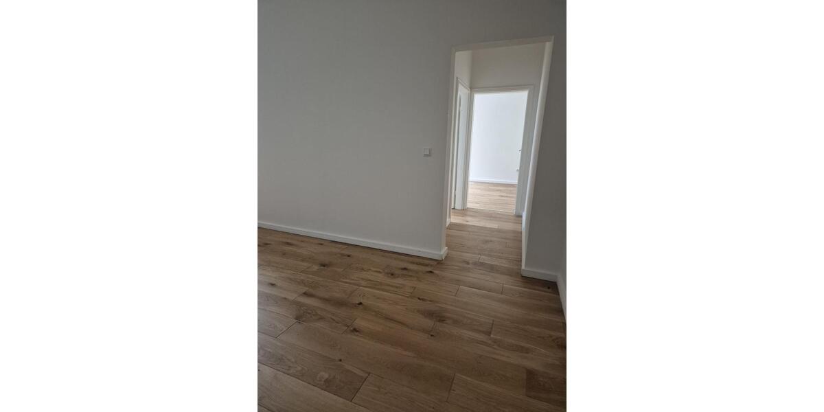 Zentrale charmante 2-Zimmer-Wohnung Balkon Badewanne Gäste-WC 2 zimmer