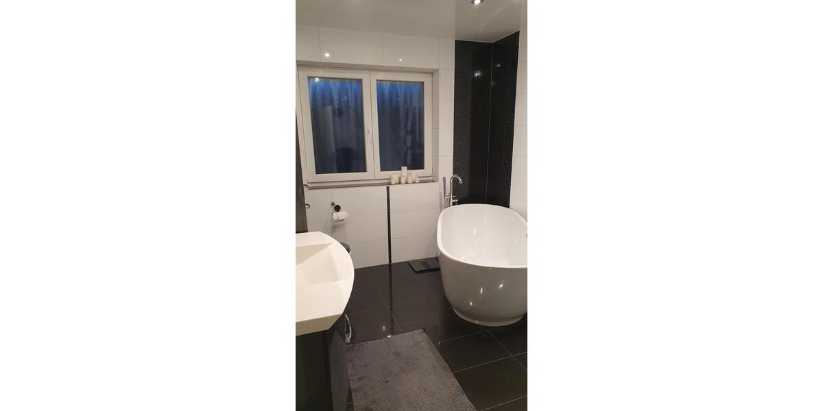 Gepflegte Doppelhaushälfte in Herzogenaurach Herzo Base ohne Makl 4 zimmer