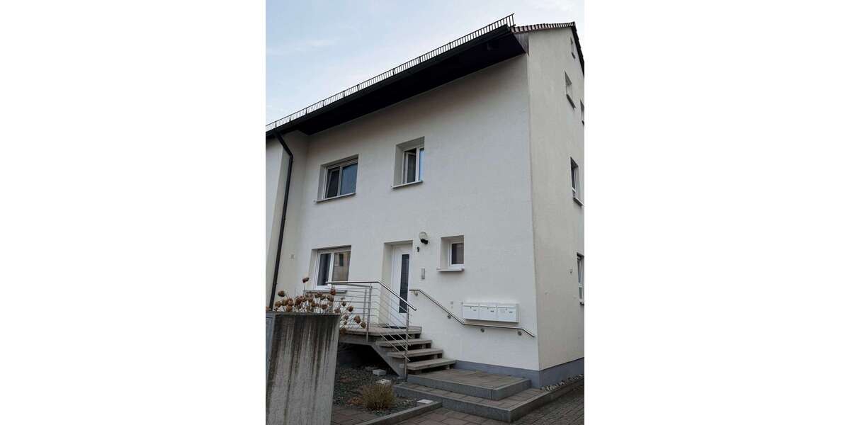 Etagenwohnung Nürnberg Erlenstegen - 3 Zimmer, 97 m&sup2;, 1.050&euro; | Angebot:25792771