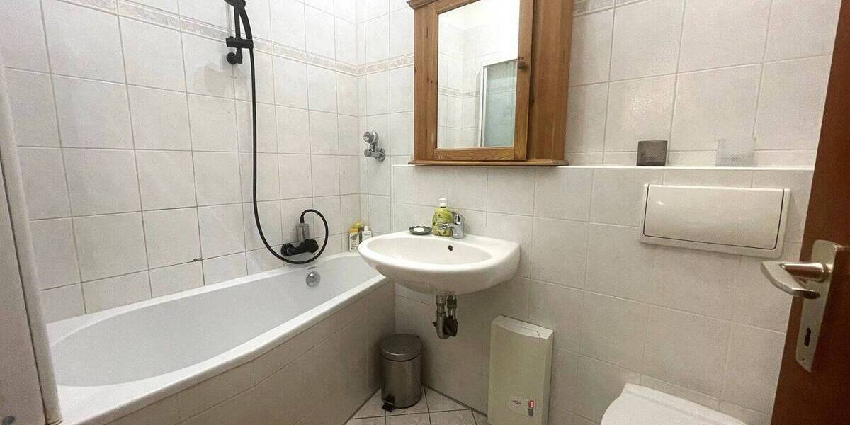 Etagenwohnung Nürnberg Steinbühl - 3 Zimmer, 90 m&sup2;, 295.000&euro; | Angebot:26388273