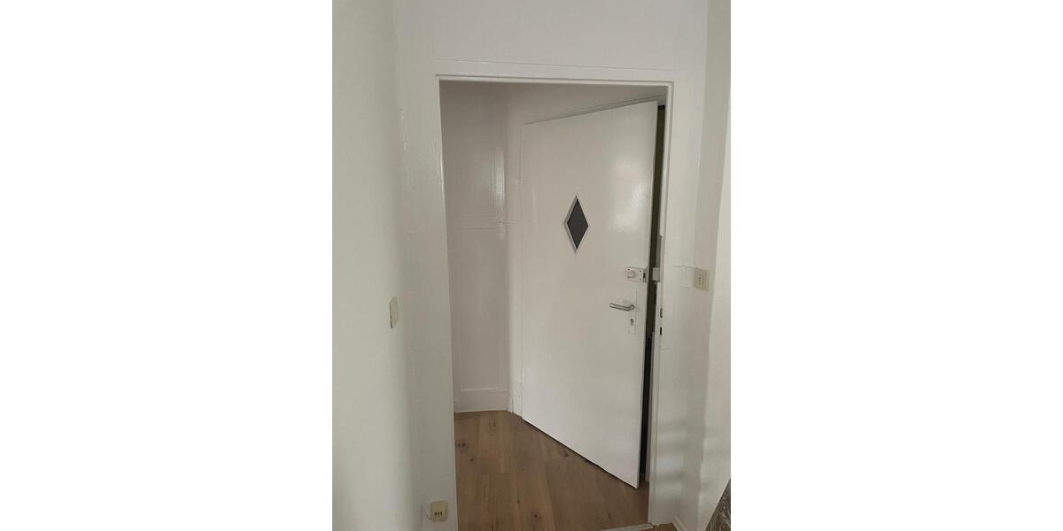 Dachgeschoßwohnung Nürnberg Sankt Leonhard - 2 Zimmer, 60 m&sup2;, 580&euro; | Angebot:23633548