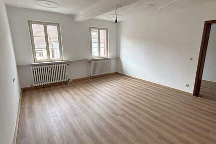Erstbezug nach Sanierung 2-Zimmer, ca. 78 m², Citylage 2 zimmer