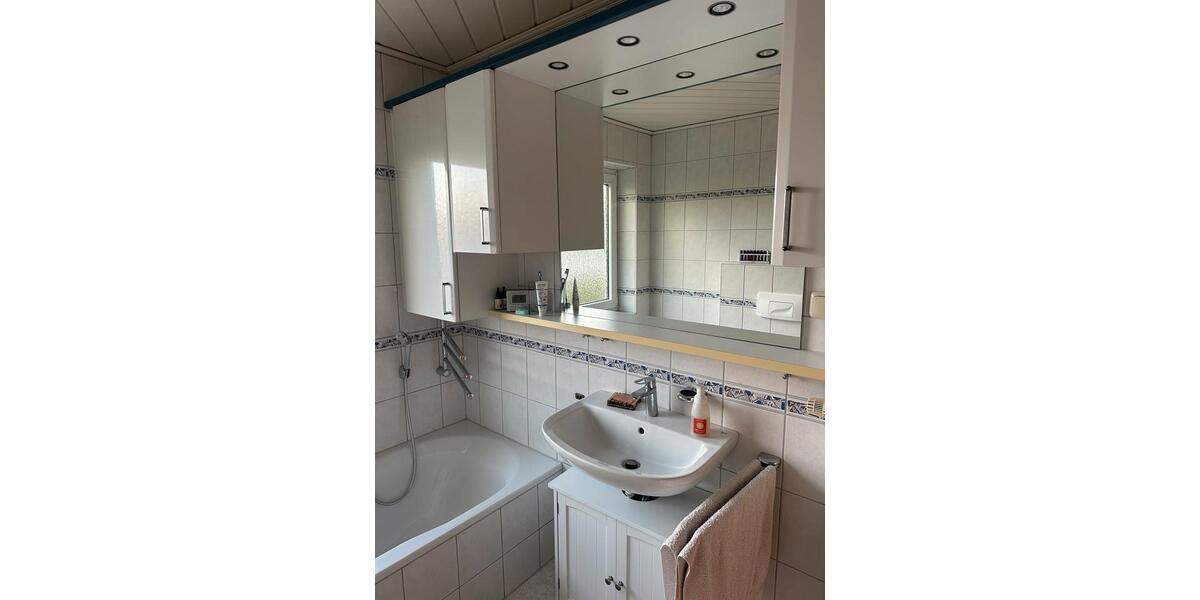 Etagenwohnung Erlangen Alterlangen - 2.5 Zimmer, 66 m&sup2;, 195.000&euro; | Angebot:27606749