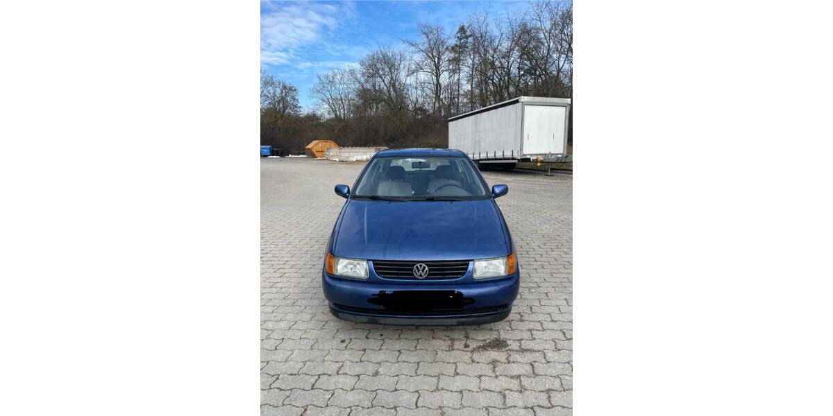 VW Polo 72.500 km 2.100 &euro; Nürnberg 90443