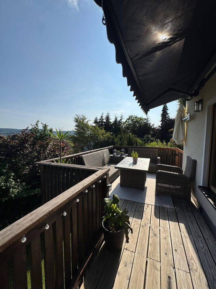 Traumblick und Toplage: DHH zum Kauf in Hersbruck