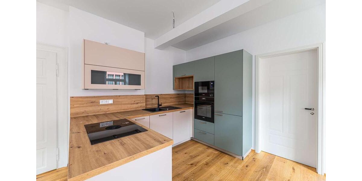 HEGERICH: Möblierte Wohnung im 2. Obergeschoss - Modern saniert mit historischem Flair 3 zimmer